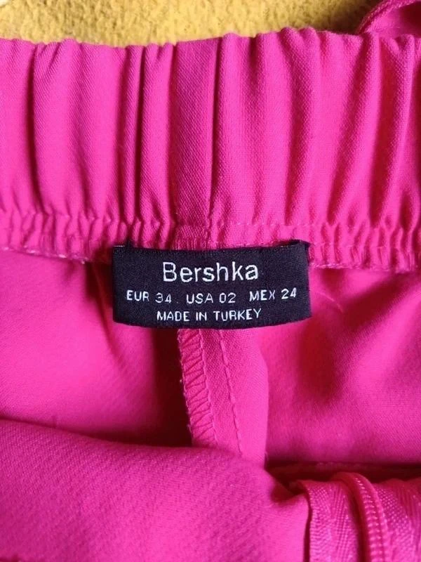 Saia Calça Rosa Chiclete Estilo Cargo - Tamanho 34 – photo 8